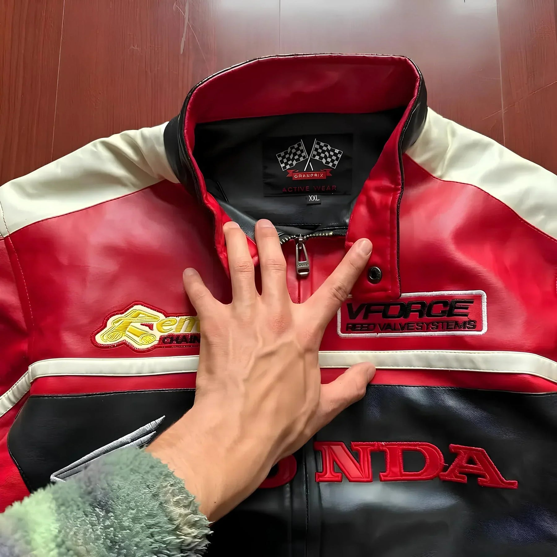 Jaqueta Honda de Couro